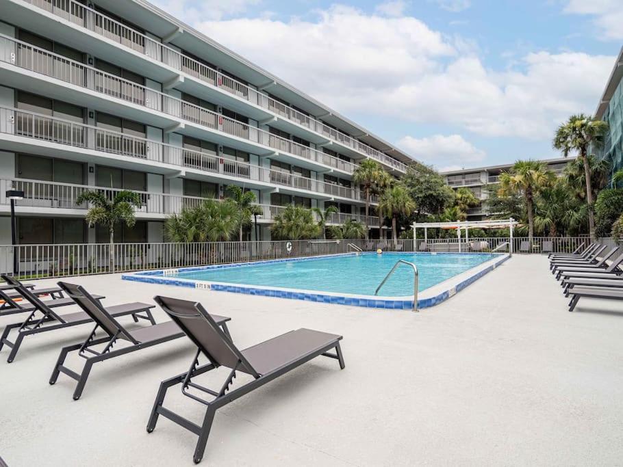 Elegant 1Br Haven In Orlando & 5 Minutes To Disney Apartment Vineland Luaran gambar